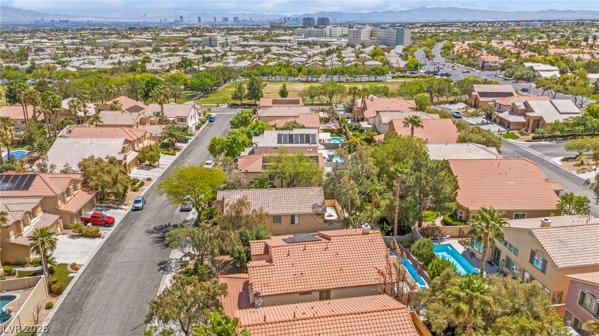 10425 Carmel Mountain Avenue