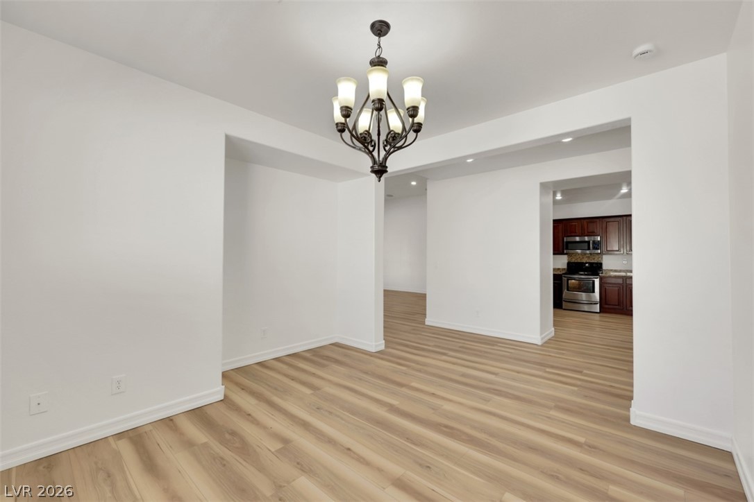 2519 Sparrow Way