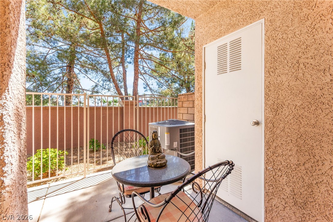 251 South Green Valley Parkway 2011