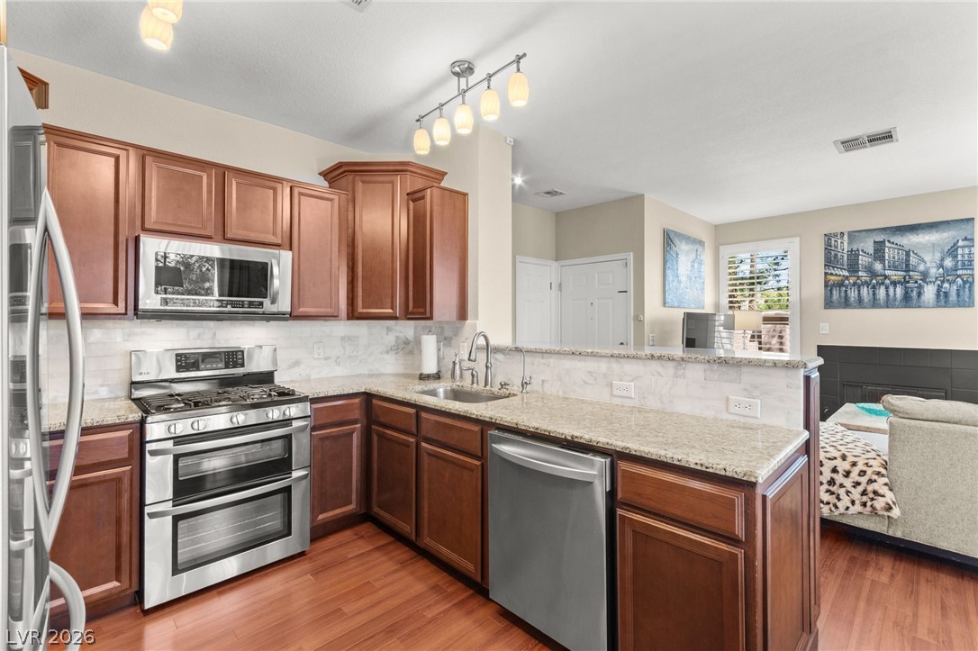 251 South Green Valley Parkway 2011