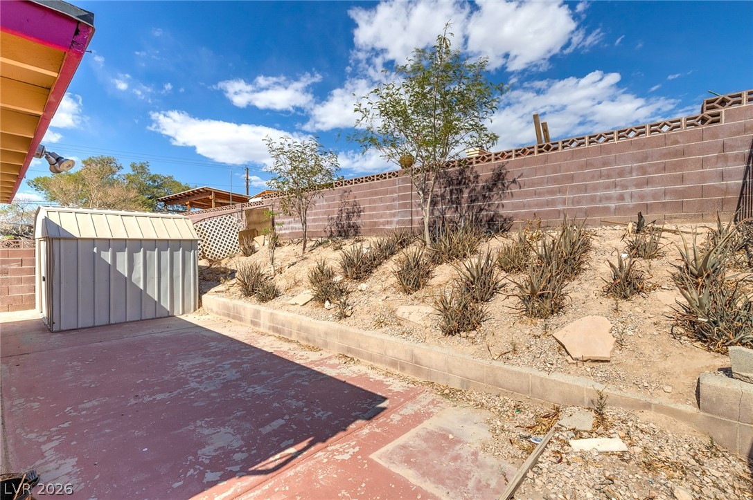 2380 Sierra Sunrise Street