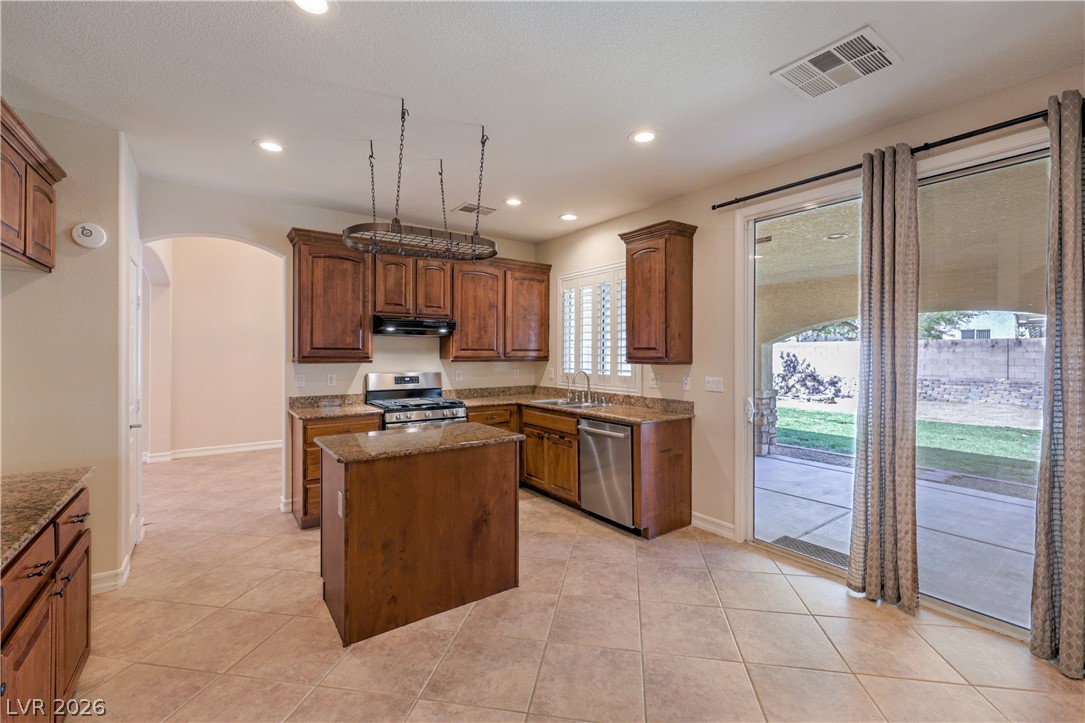 6043 Aster Crest Court