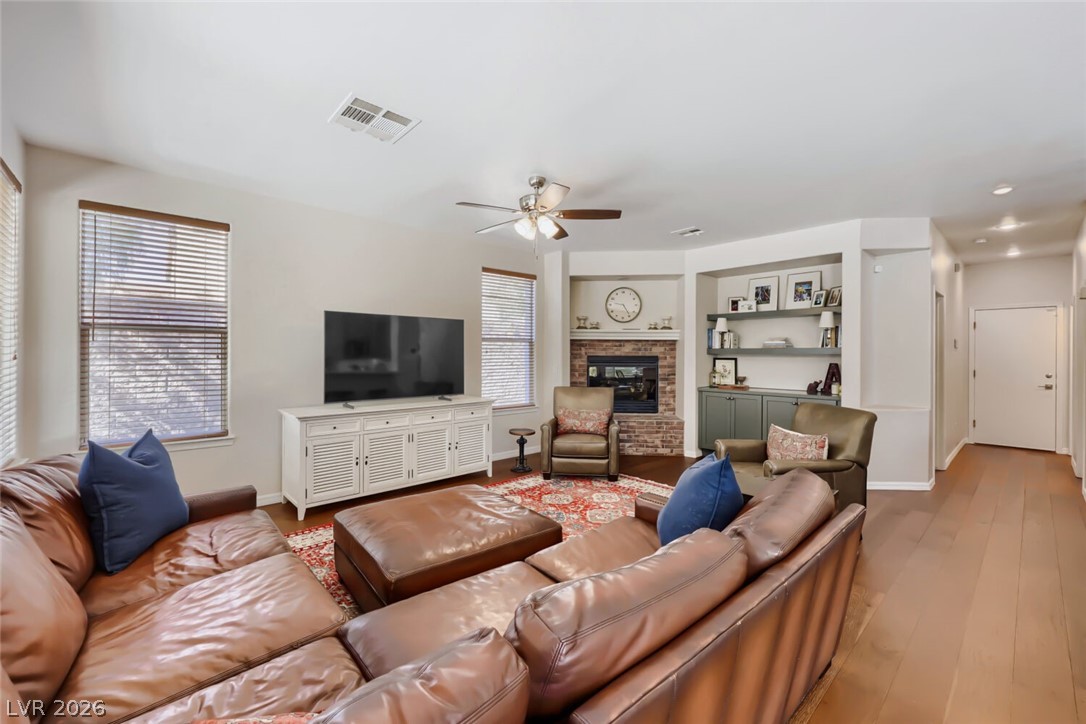 1366 Minuet Street