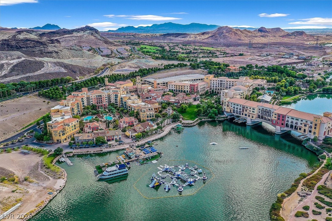 73 Atrani Bay Court