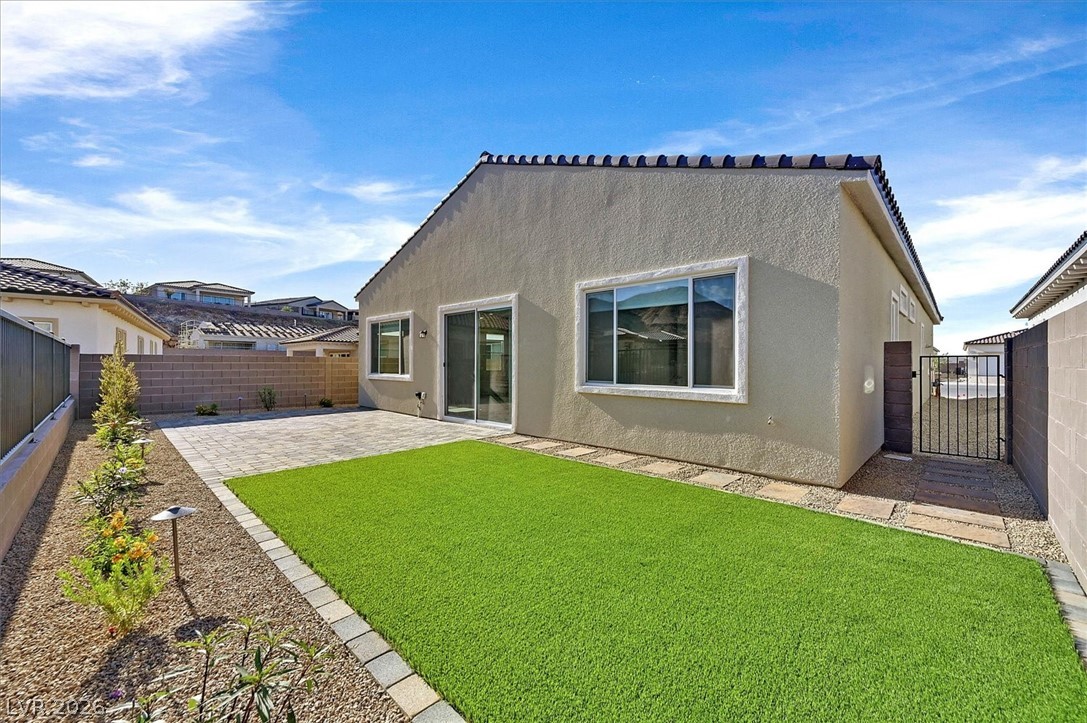 73 Atrani Bay Court