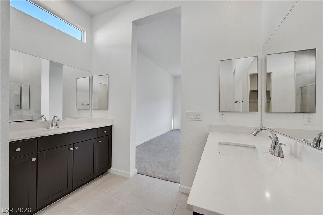 73 Atrani Bay Court