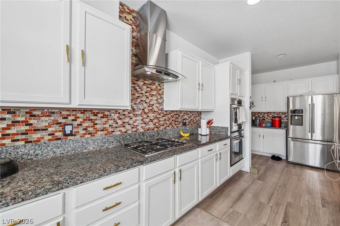 6636 Cliff Shore Court