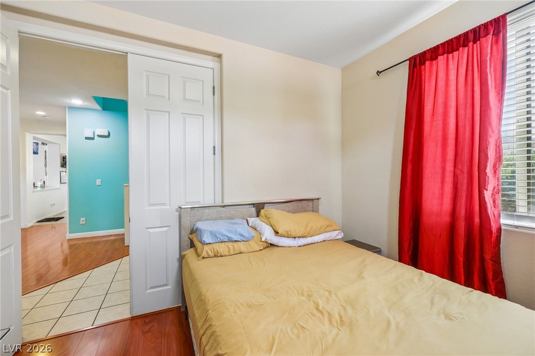 6636 Cliff Shore Court