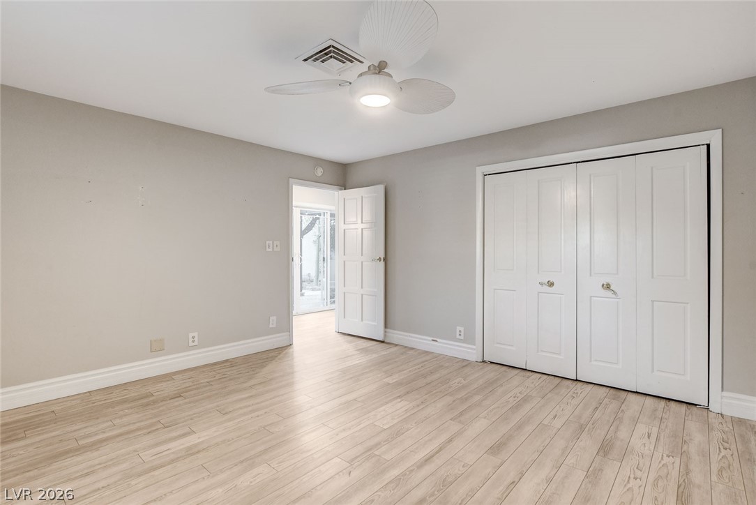 2216 Plaza Del Robles