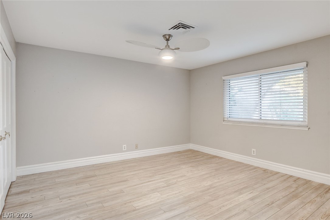 2216 Plaza Del Robles