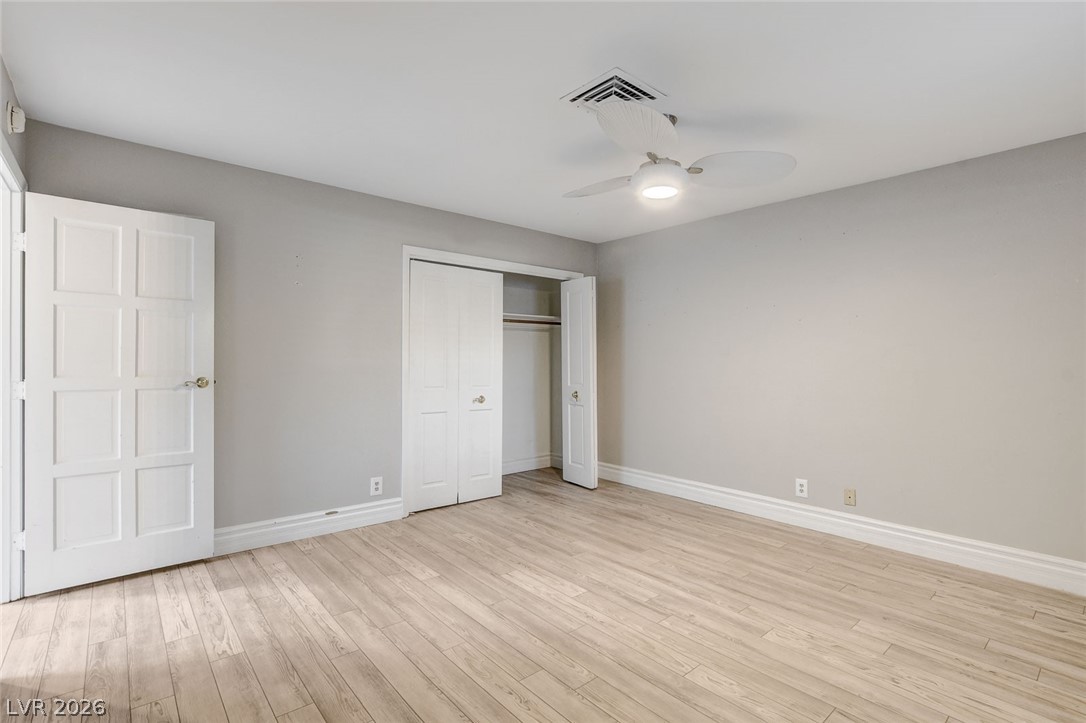 2216 Plaza Del Robles