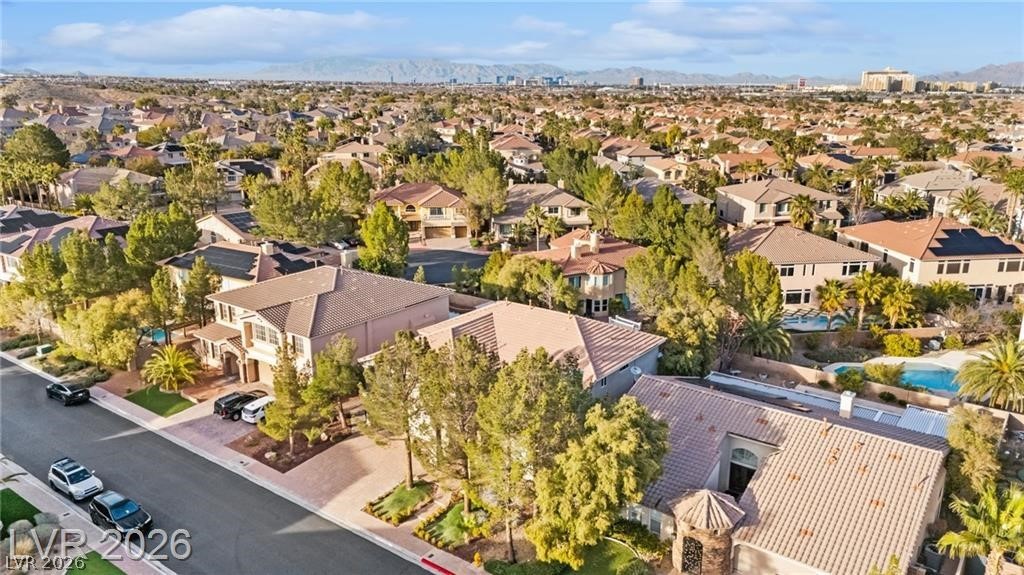 4198 Abernethy Forest Place