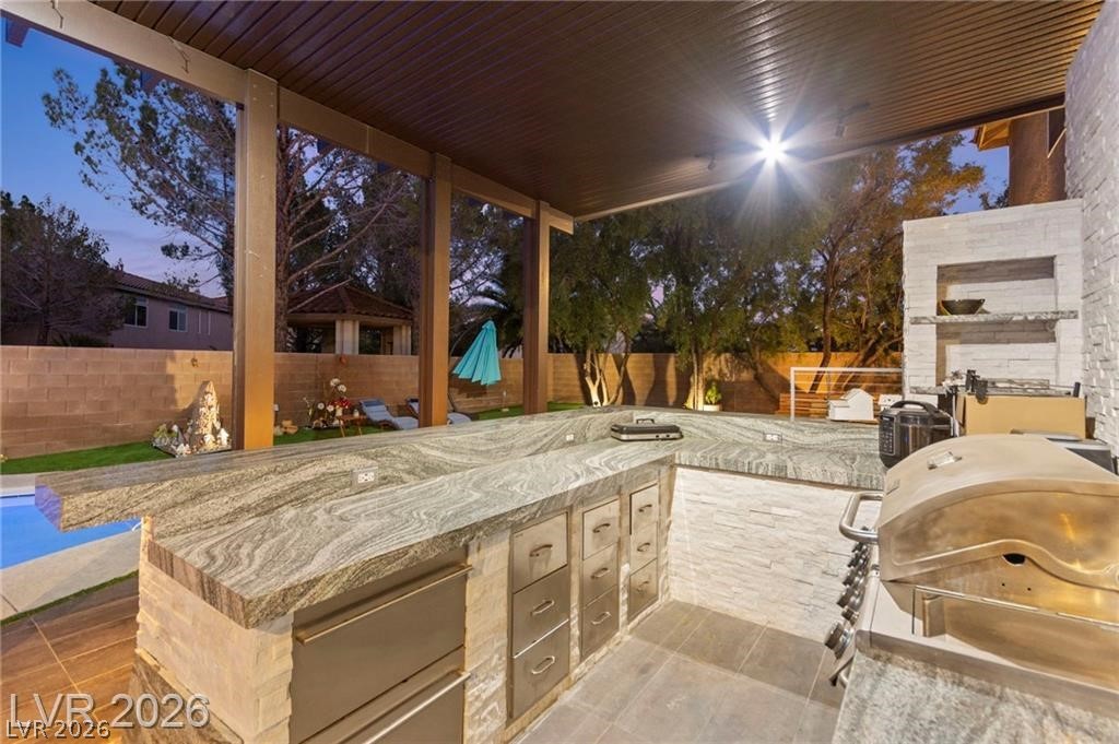 4198 Abernethy Forest Place