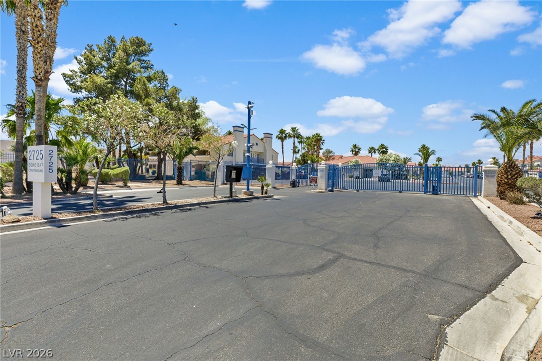 2725 South Nellis Boulevard 2137