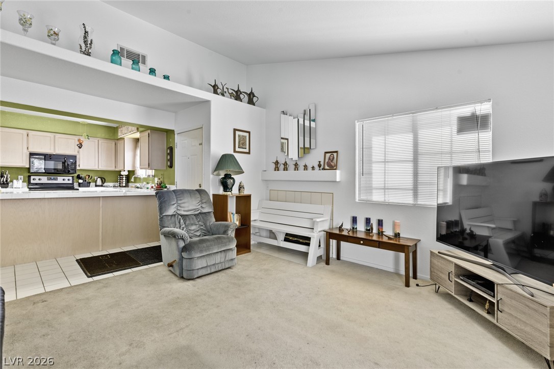 2725 South Nellis Boulevard 2137