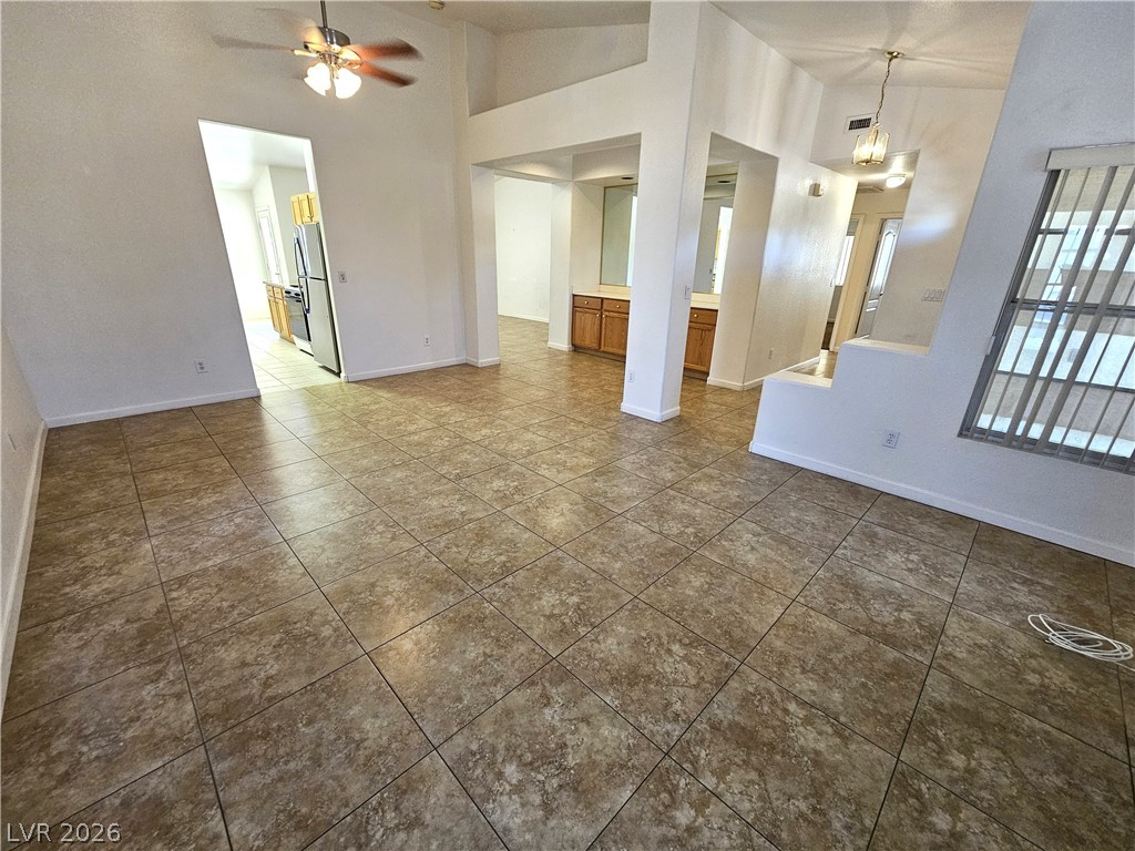 81 MOONLIGHT VILLAGE Lane 0
