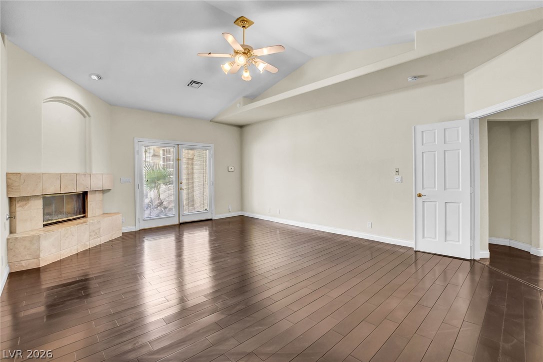 1931 Fox Canyon Circle