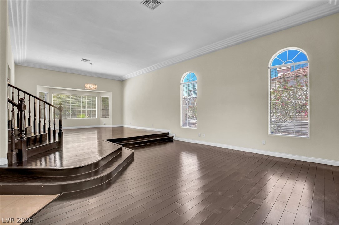 1931 Fox Canyon Circle