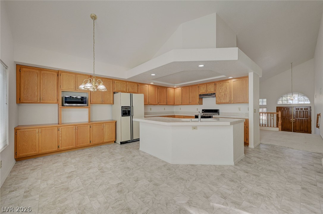 903 Squaw Peak Drive