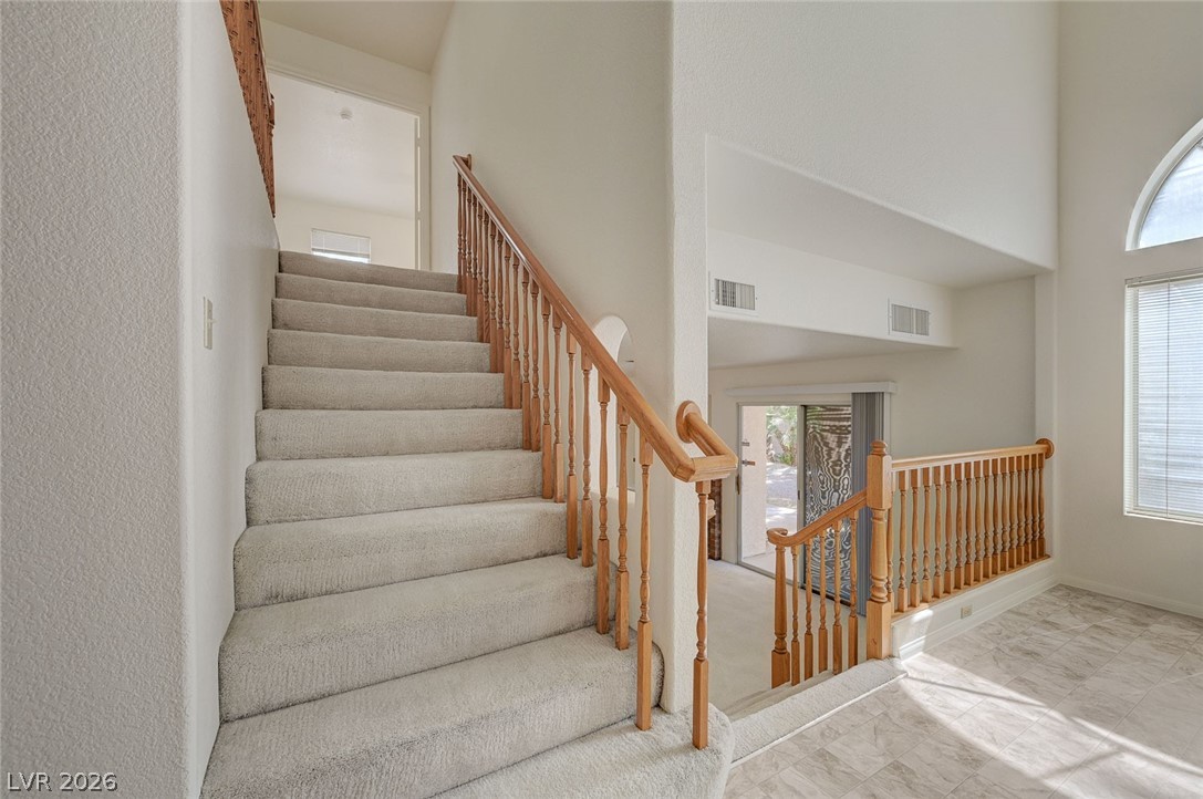 903 Squaw Peak Drive