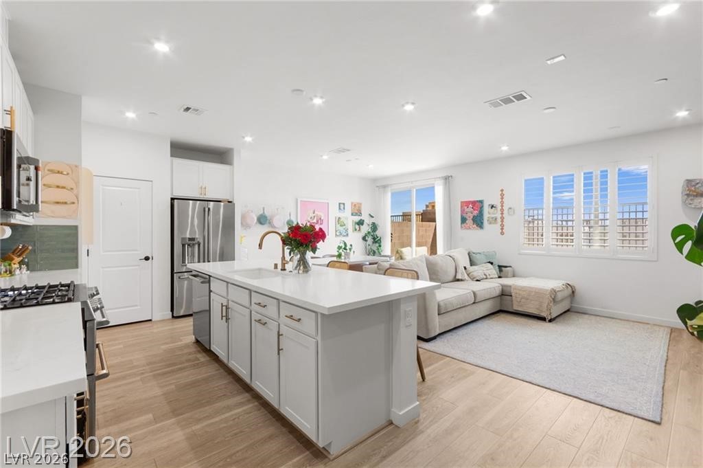 680 Echelon Street