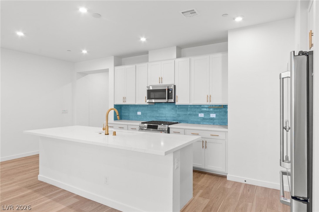 680 Echelon Street