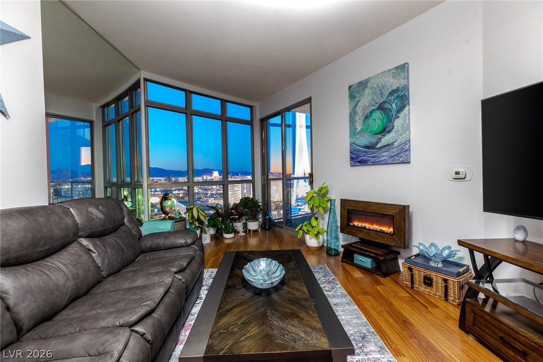 200 West Sahara Avenue 2311
