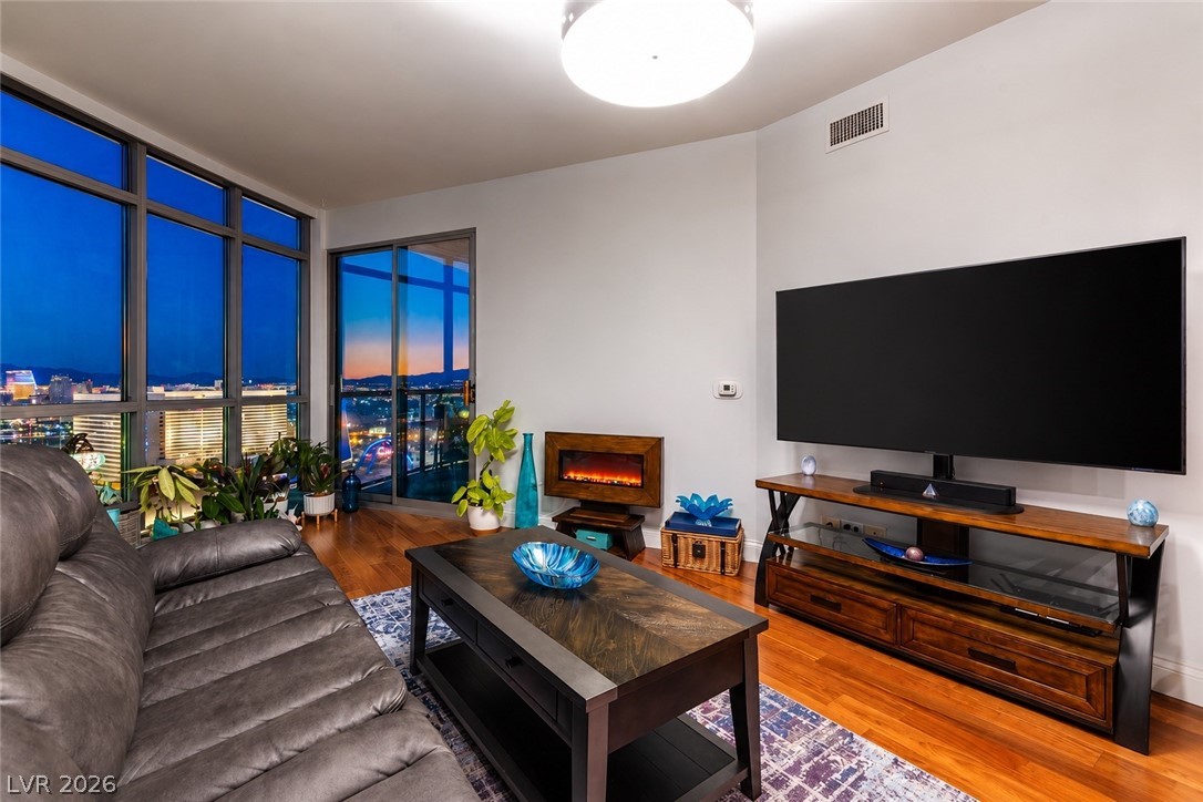 200 West Sahara Avenue 2311