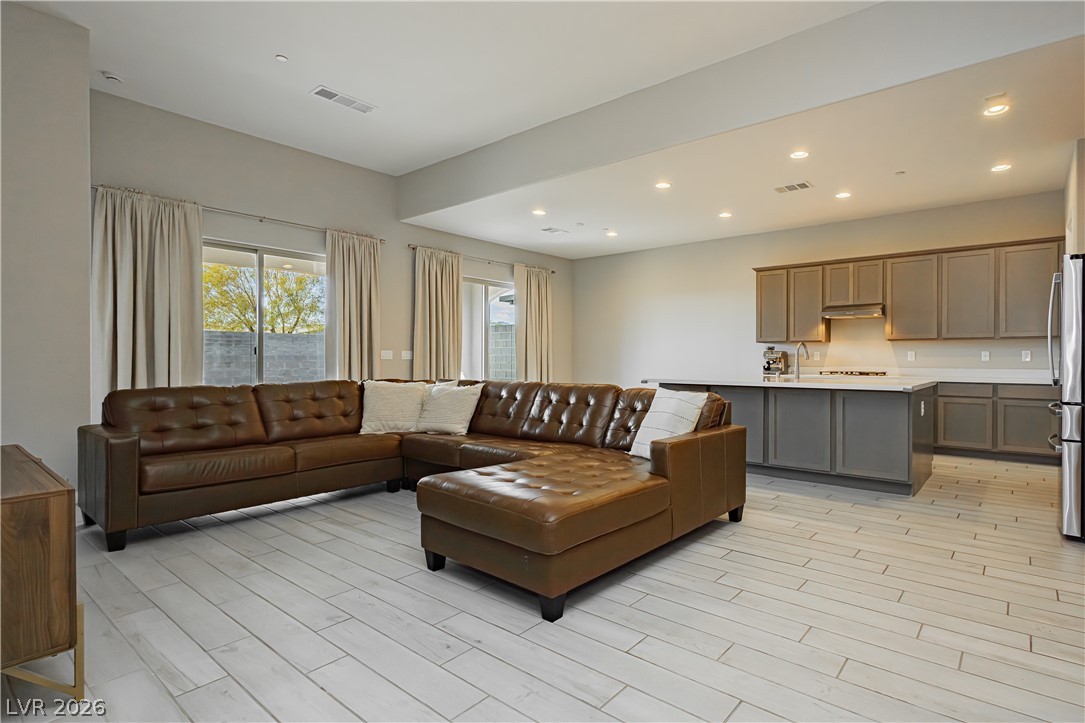 9359 Astronomical Avenue