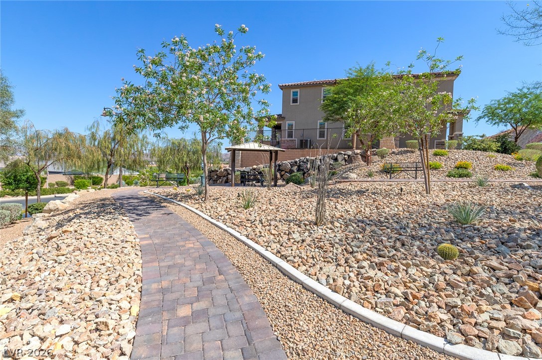 72 Kimberlite Drive