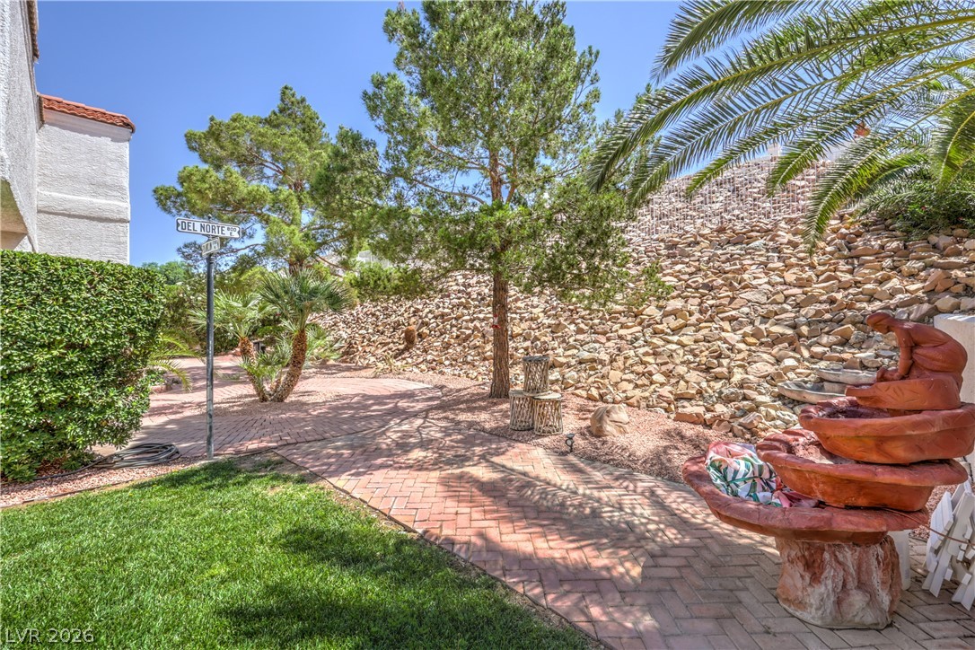 1840 Balzac Drive