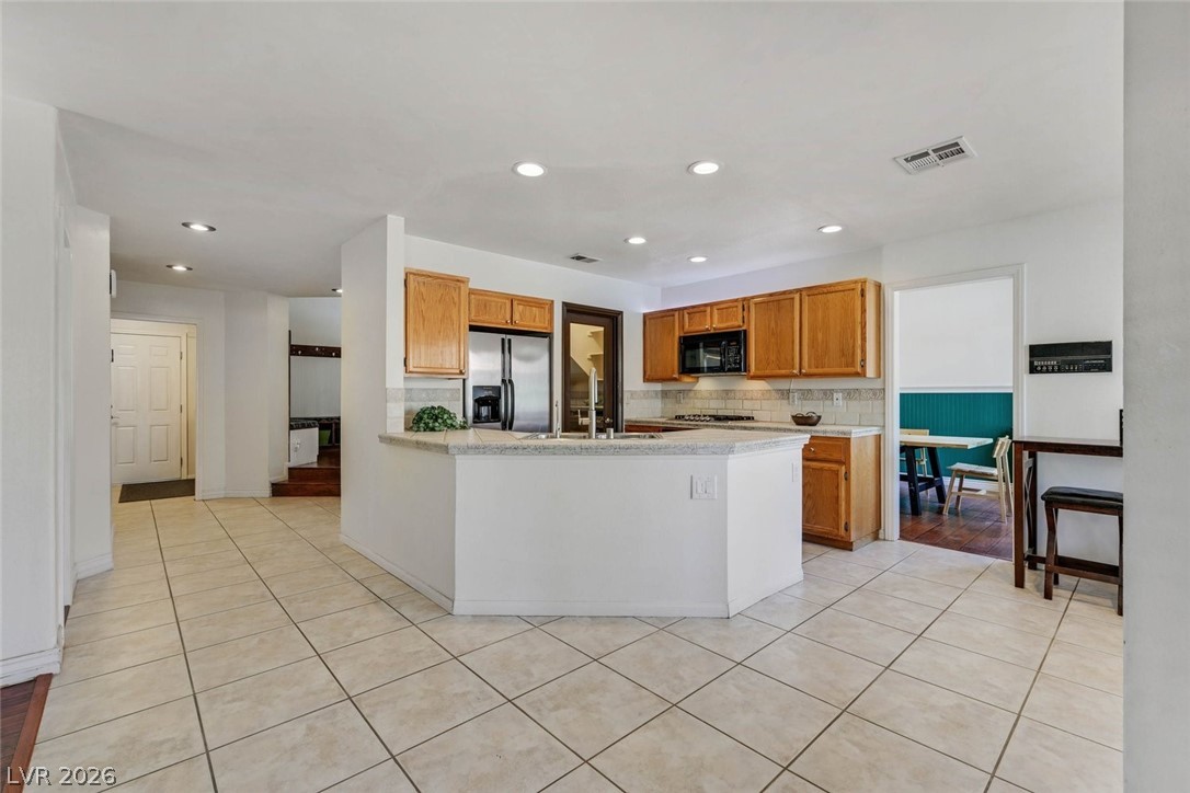 2613 Kanel Circle