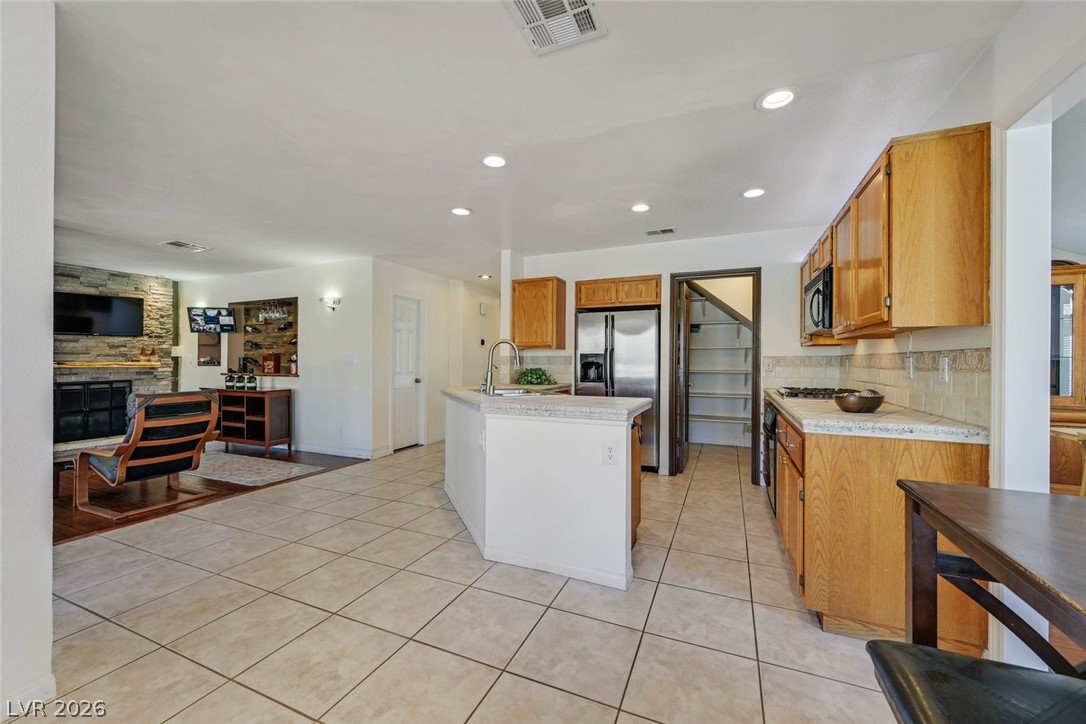 2613 Kanel Circle