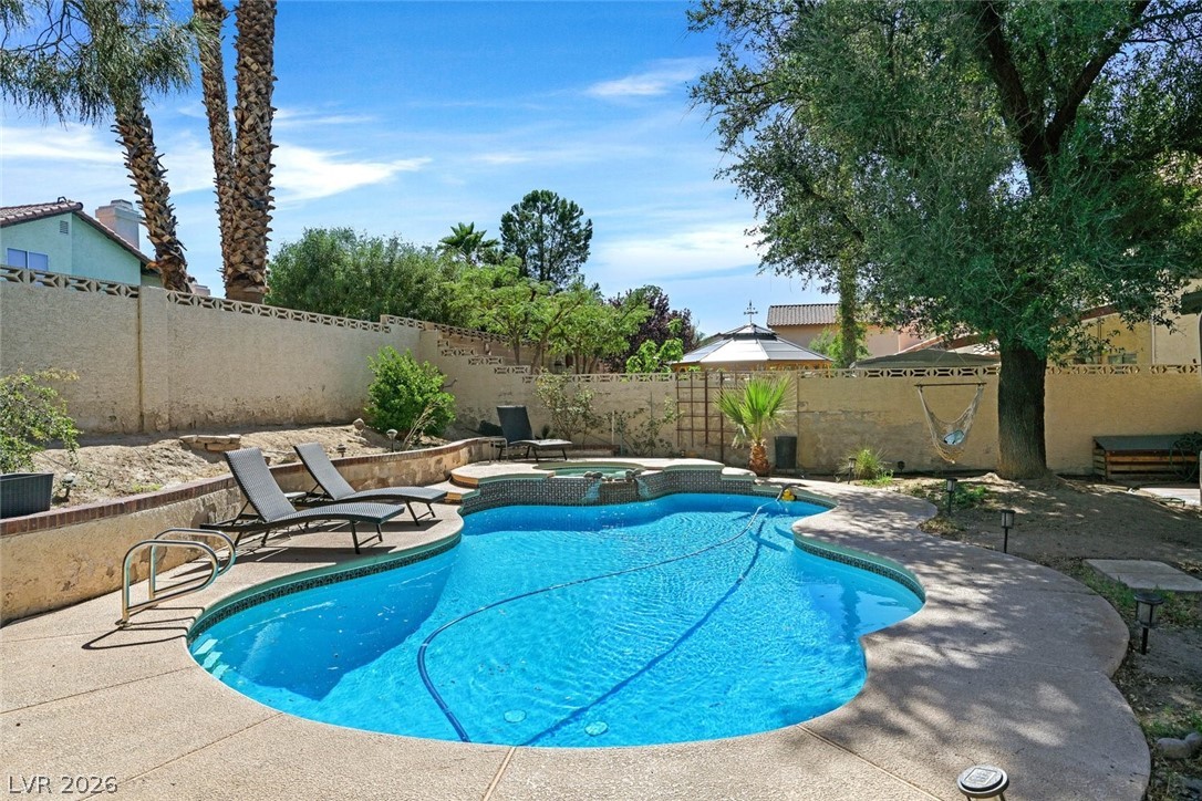 2613 Kanel Circle