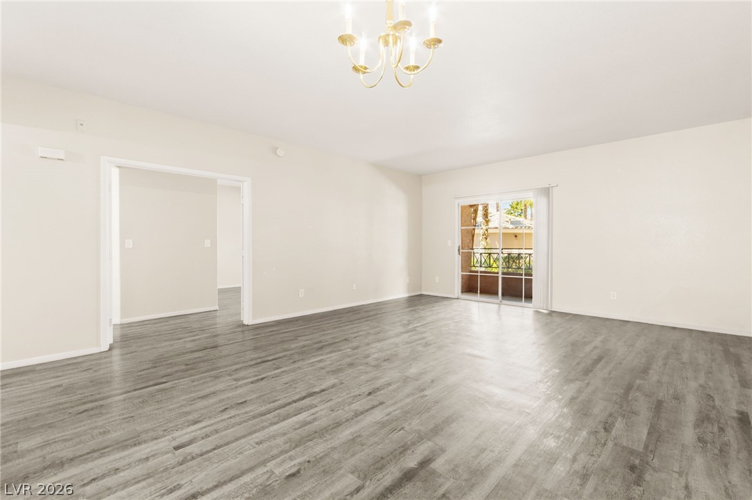 10524 Autumn Pine Avenue 105