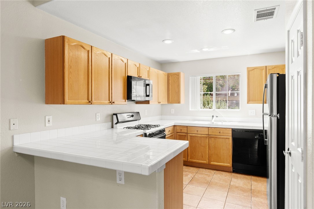 10524 Autumn Pine Avenue 105