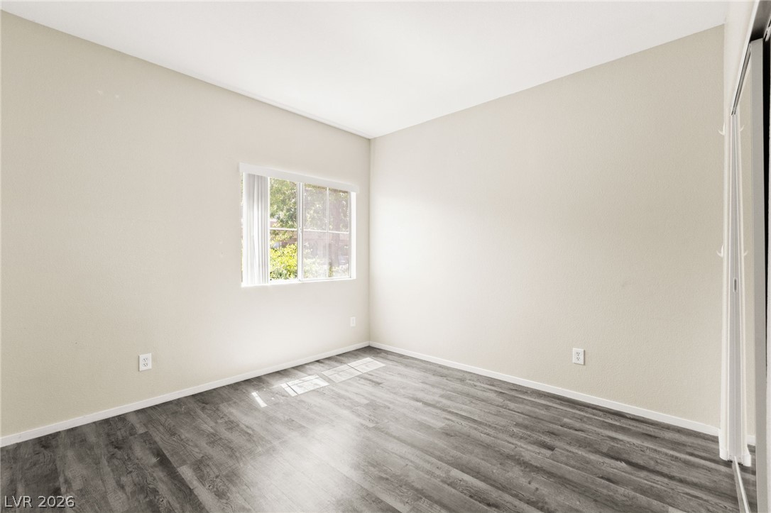 10524 Autumn Pine Avenue 105