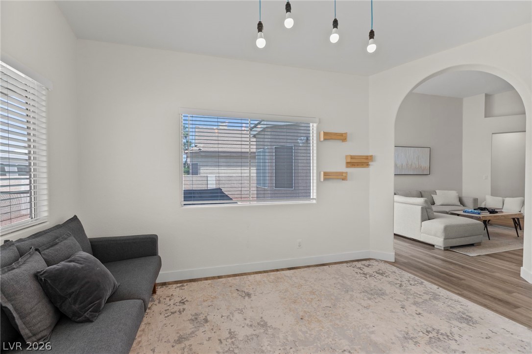 2212 Alanhurst Drive