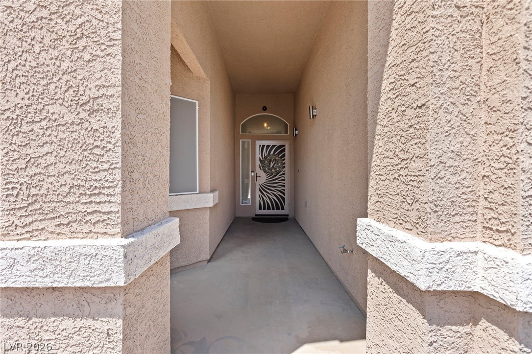 2212 Alanhurst Drive