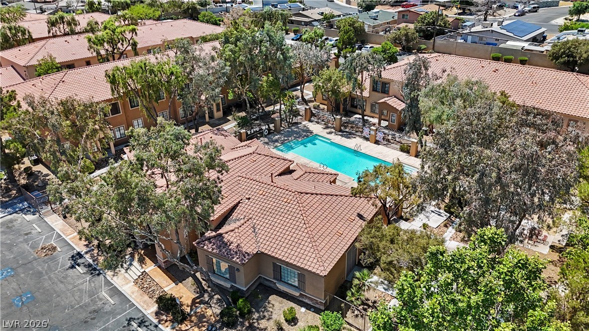 2101 Hussium Hills Street 207