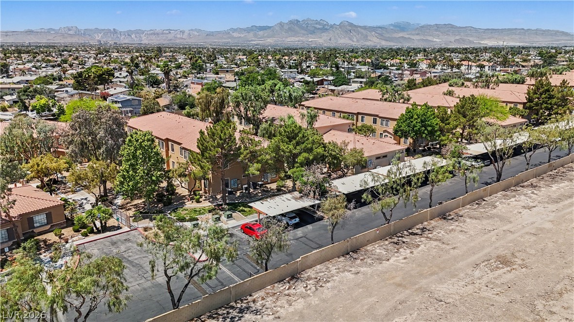 2101 Hussium Hills Street 207