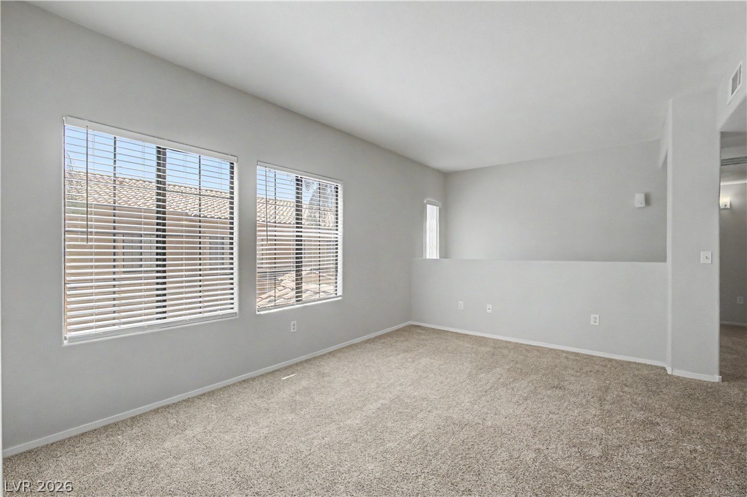 2101 Hussium Hills Street 207