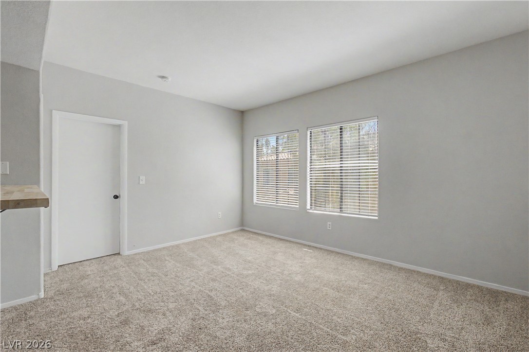2101 Hussium Hills Street 207