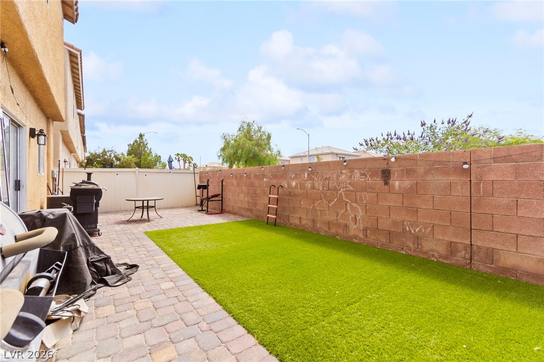 7449 Bouquet Canyon Street