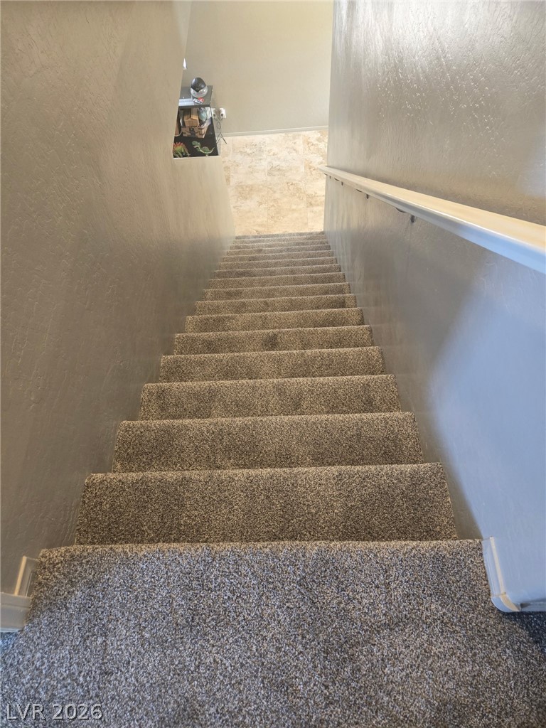 9036 Savvy Seam Court