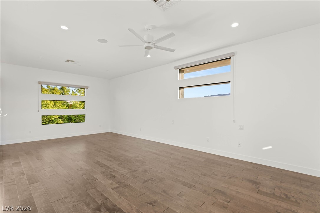 15 Gemstar Lane