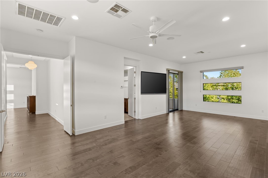 15 Gemstar Lane