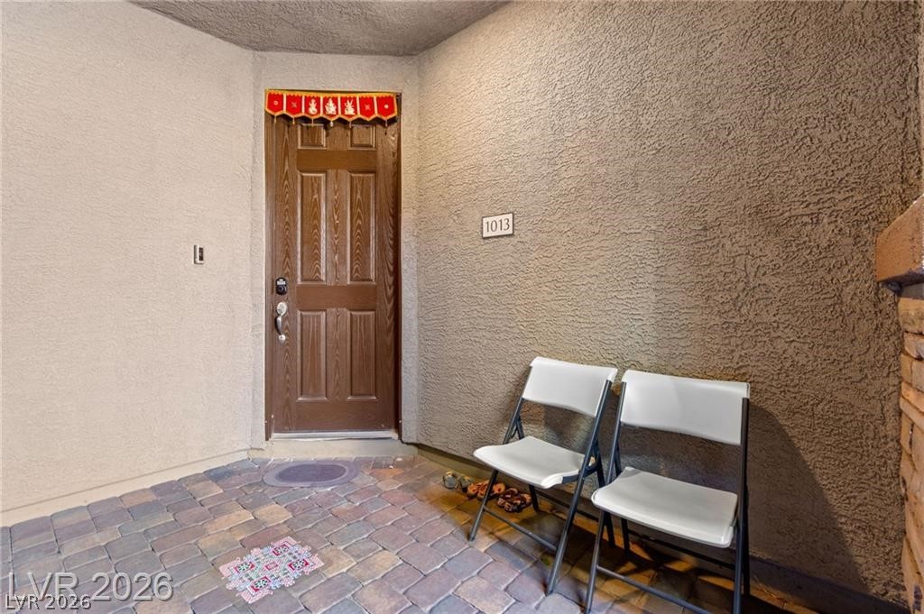 275 Luna Valley Way 1013