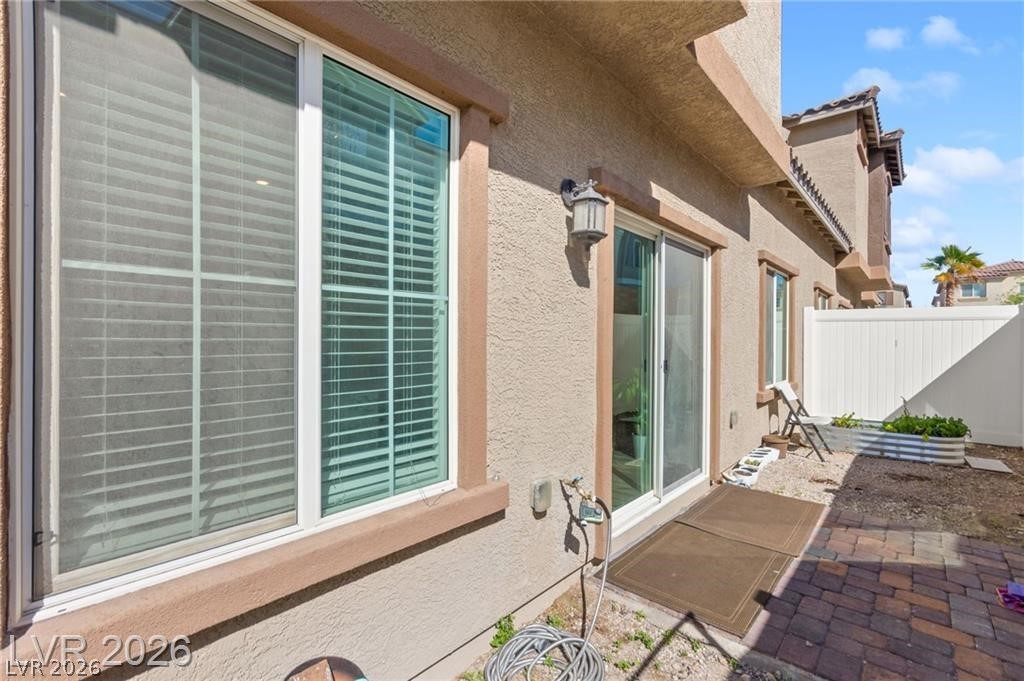 275 Luna Valley Way 1013