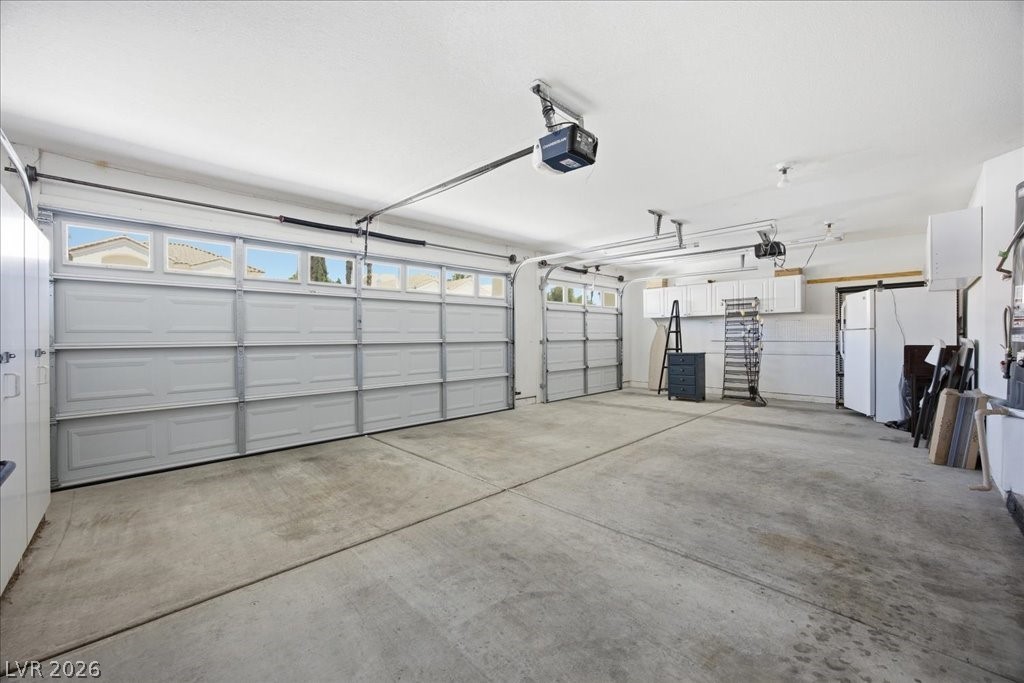 8105 Lake Hills Drive